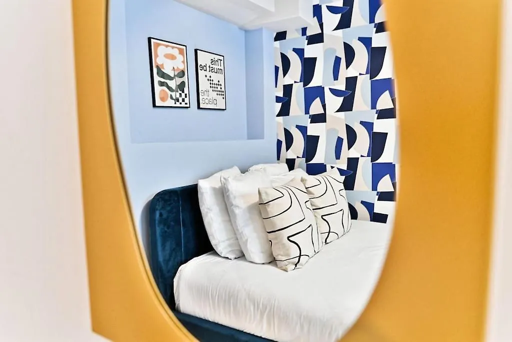 Appartement 3 Chambres Paris 2Eme - III 0*,  Francja
